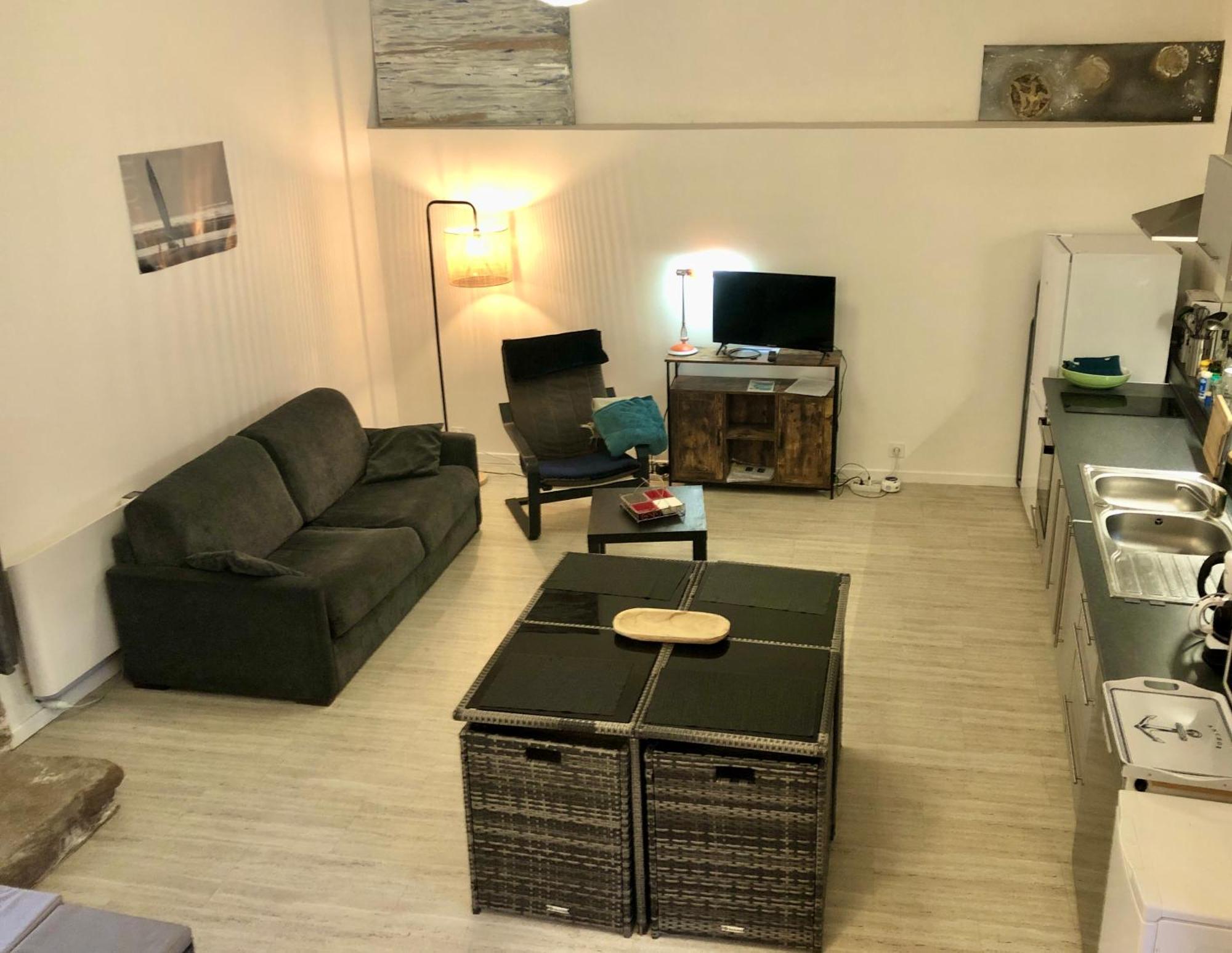 Gite Au Calme 2 A 6 Personnes Dans Un Paysage Totalement Paisible -Plages A 22 Min- Quite Cottage 2 To 6 Persons In Total Peaceful Landscape -Beaches At 22 Min- Landevant Экстерьер фото