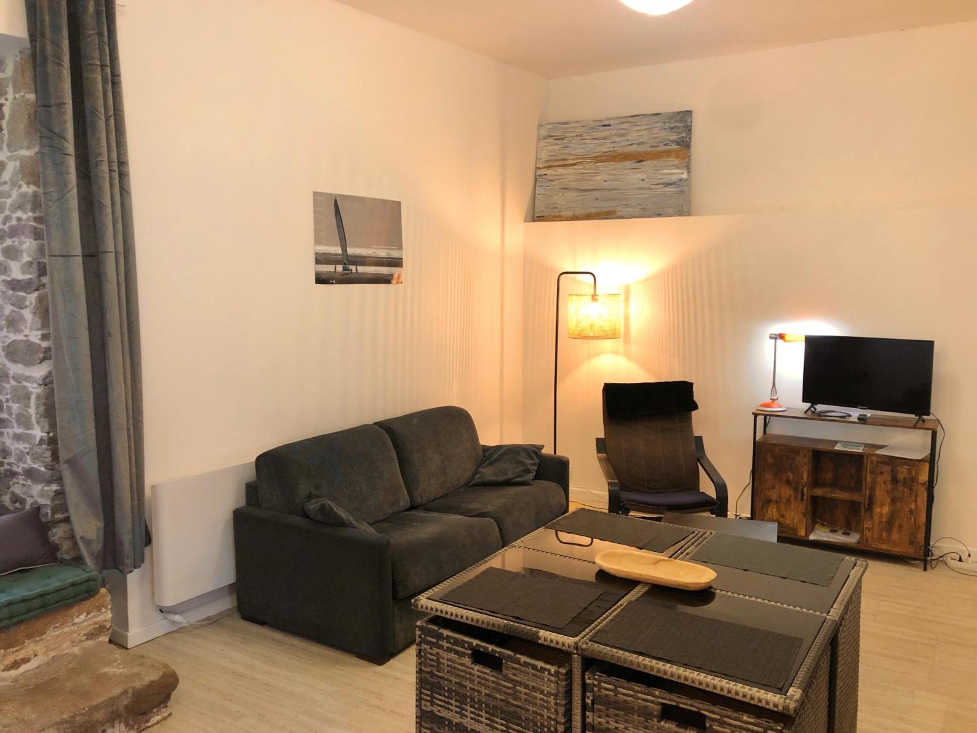 Gite Au Calme 2 A 6 Personnes Dans Un Paysage Totalement Paisible -Plages A 22 Min- Quite Cottage 2 To 6 Persons In Total Peaceful Landscape -Beaches At 22 Min- Landevant Экстерьер фото